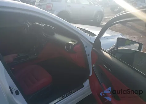 2021 Lexus Is 350 F Sport z USA, uszkodzony, nr VIN JTHGZ1B21M5048235